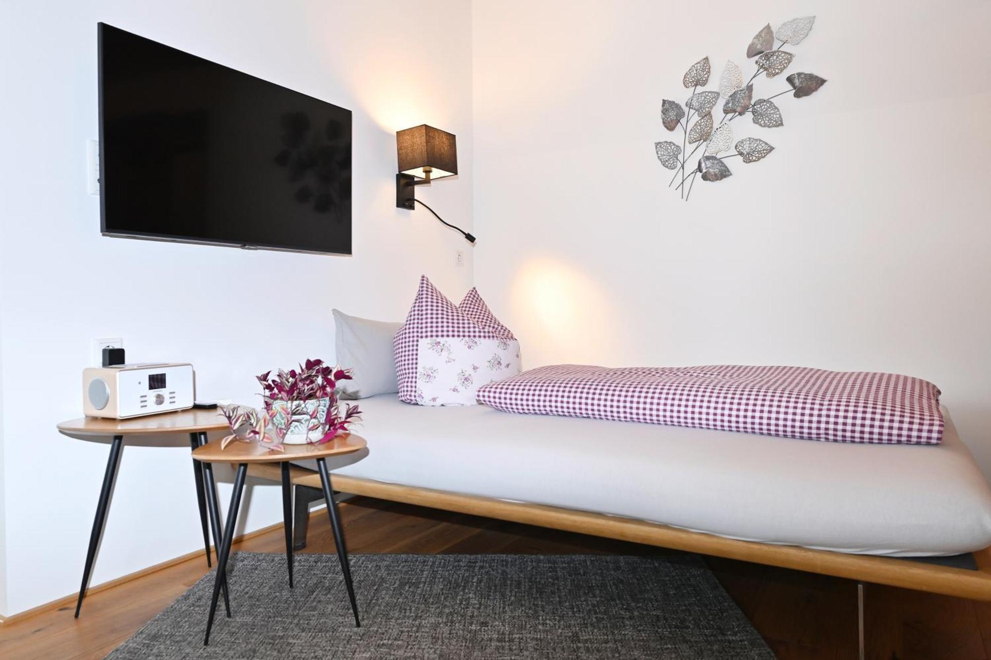 Panoramahof Bergglueck Appartement Mellau Buitenkant foto